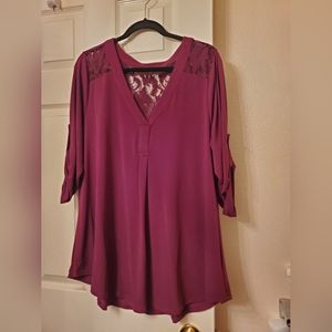 Torrid lace 3/4 sleeve top, wine